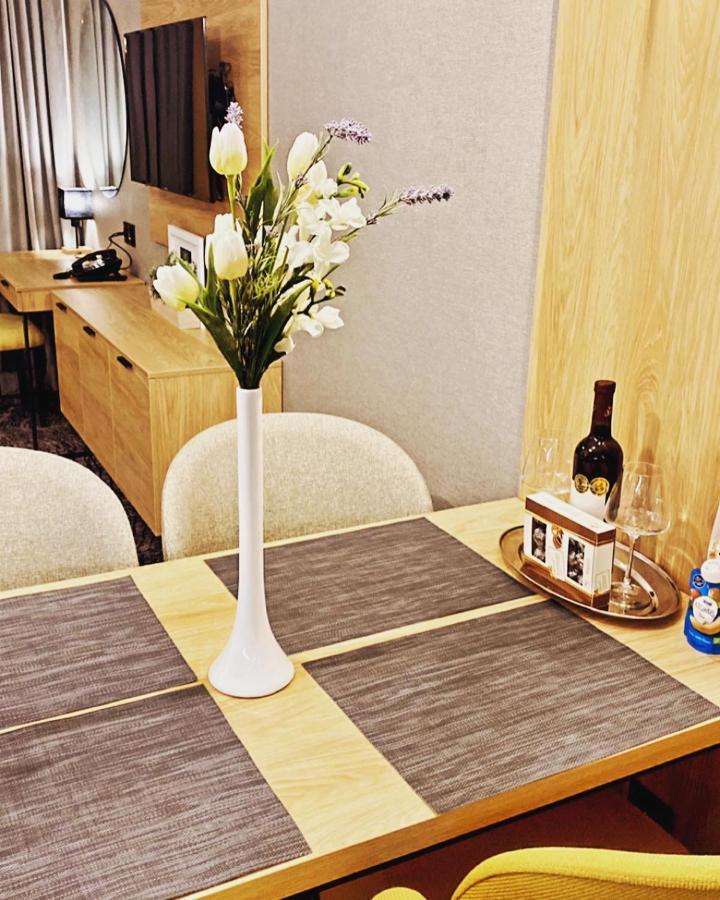 Luxapartmanbesenova Hotel Akvamarin Екстериор снимка